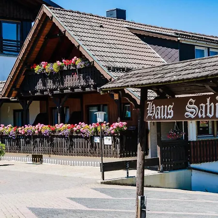 Nr 4 Im Haus Sabine
