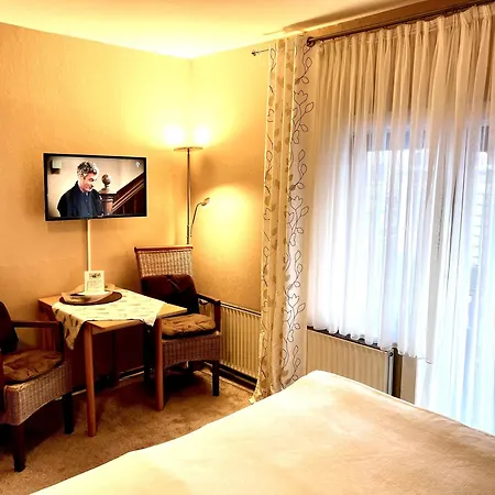 Nr 4 Im Haus Sabine Hotel *